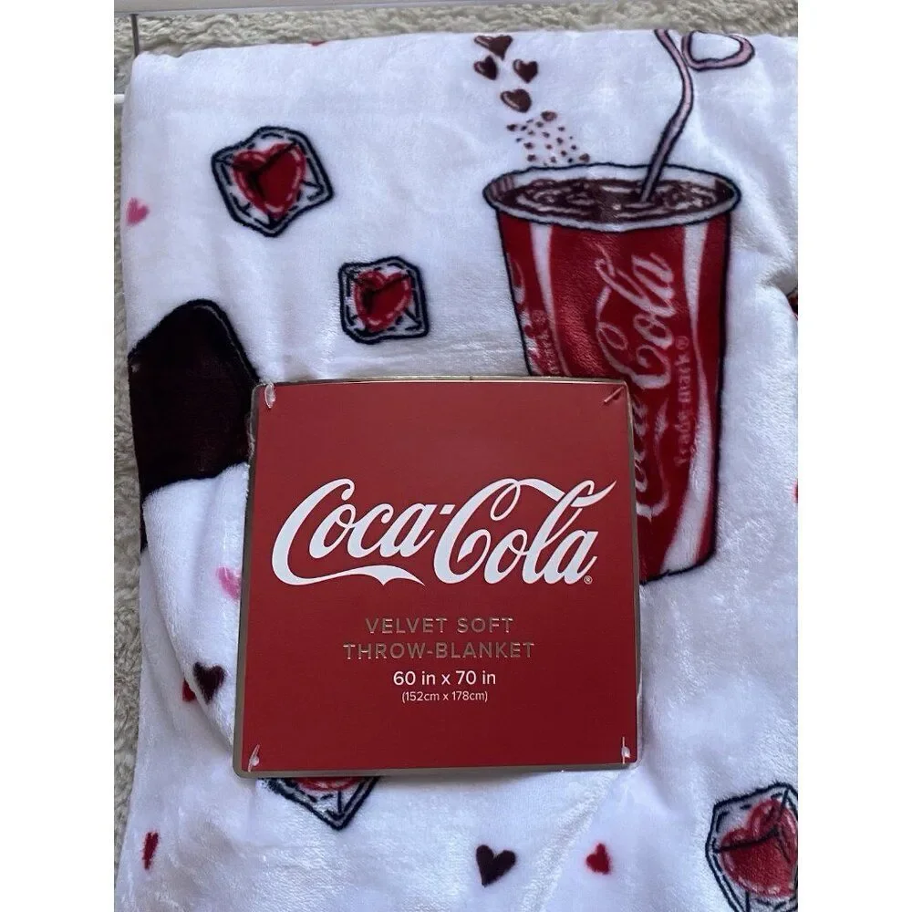 Coca Cola Bottle To Cup Heart Ice Cubes Valentines‎ Throw Blanket 60 X 70” NEW